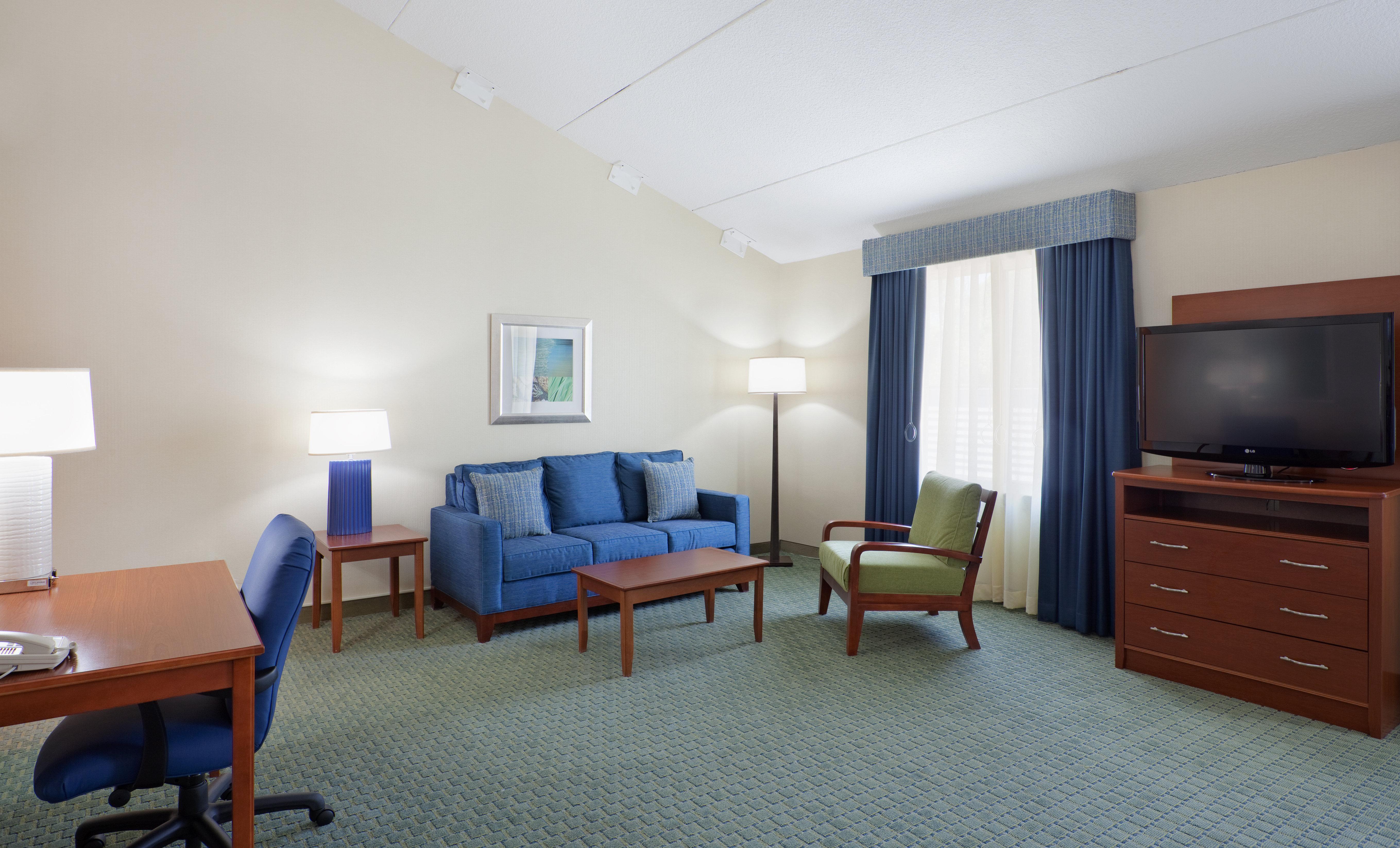 Holiday Inn Cape Cod-Falmouth, An Ihg Hotel Exterior photo